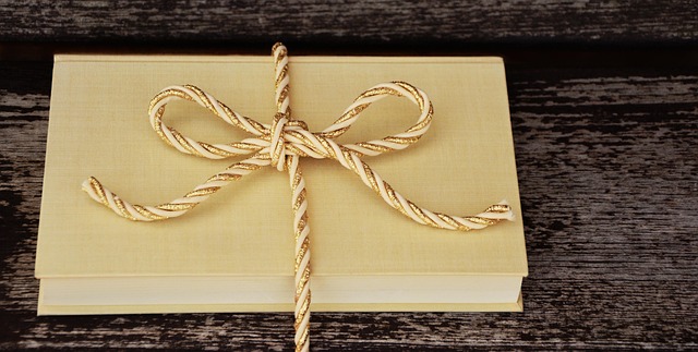 Ide Hadiah Simple dan Bermakna untuk Ibu Guru di Berbagai Kesempatan